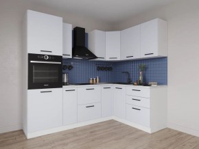 Кухонный гарнитур угловой Смоки 2400*1600 (Стол. 26мм) в Озерске - ozersk.ok-mebel.com | фото